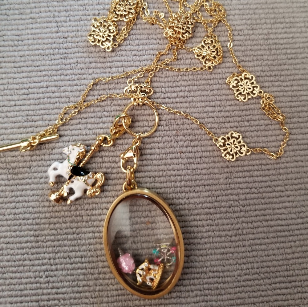 Origami Owl Hostess Exclusive